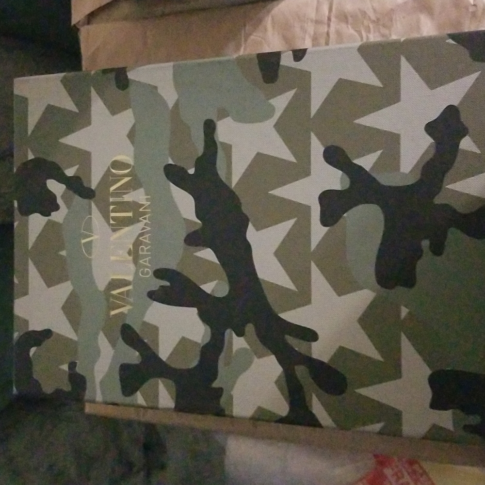 Valentino Garavani Box Only